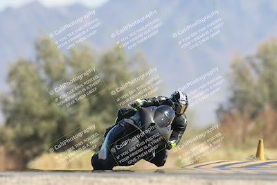 media/Oct-13-2025-Moto Forza (Mon) [[a66d839500]]/2-A Group/Session 4 Turn 7/